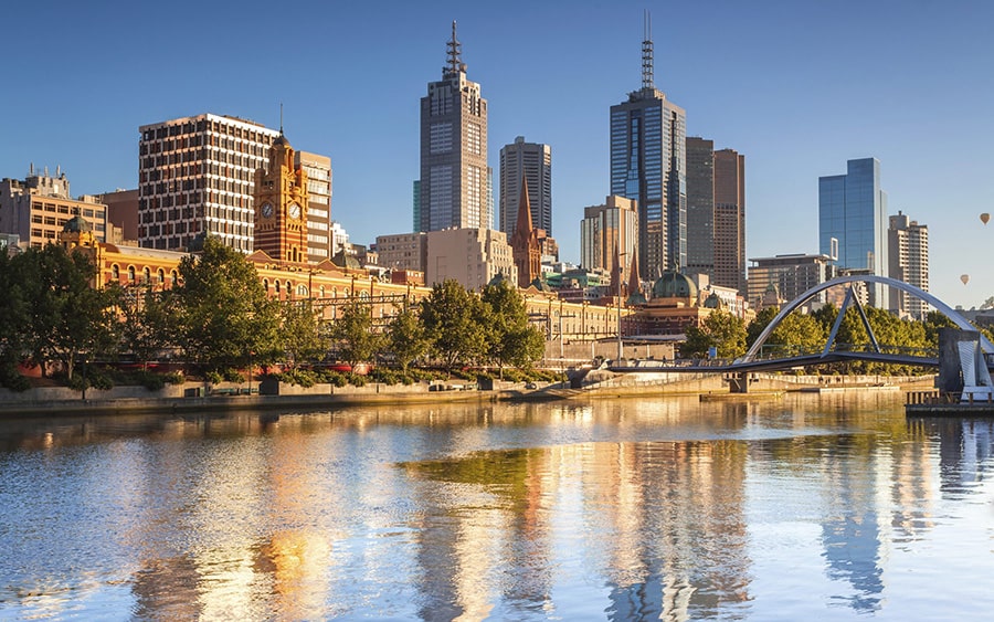 Melbourne city skyline and river