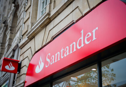 Santander back branch logo